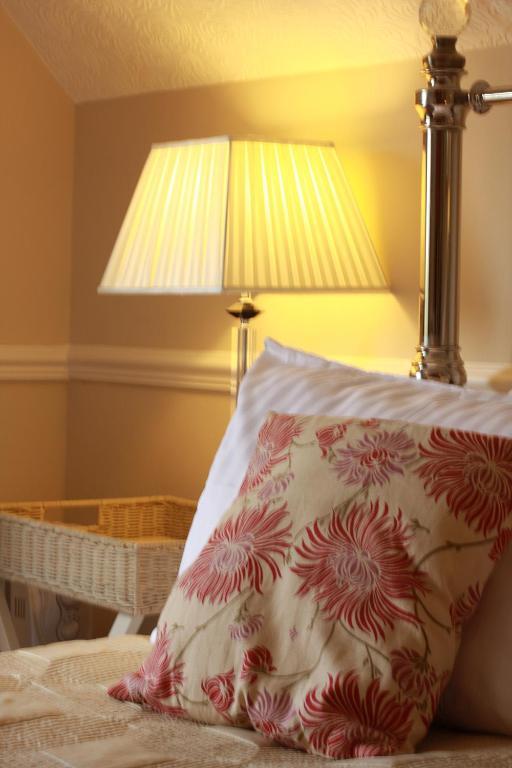Bed and Breakfast The Hollies Fulford  Екстер'єр фото
