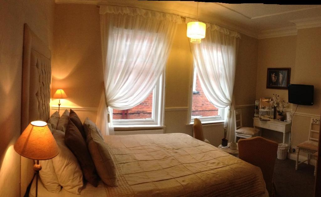 Bed and Breakfast The Hollies Fulford  Номер фото