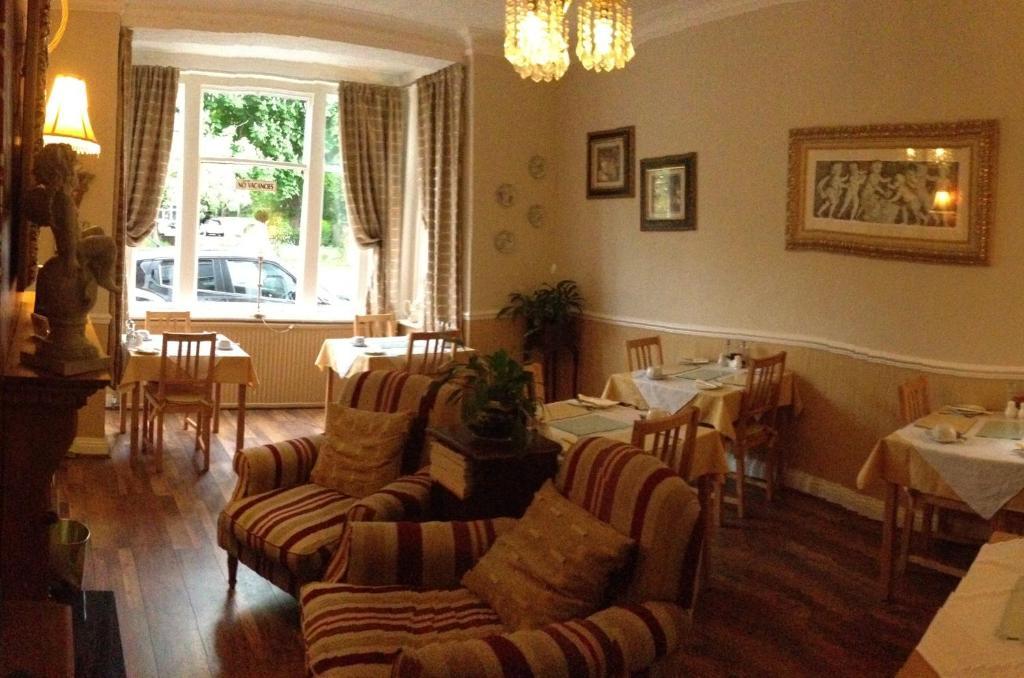 Bed and Breakfast The Hollies Fulford  Екстер'єр фото