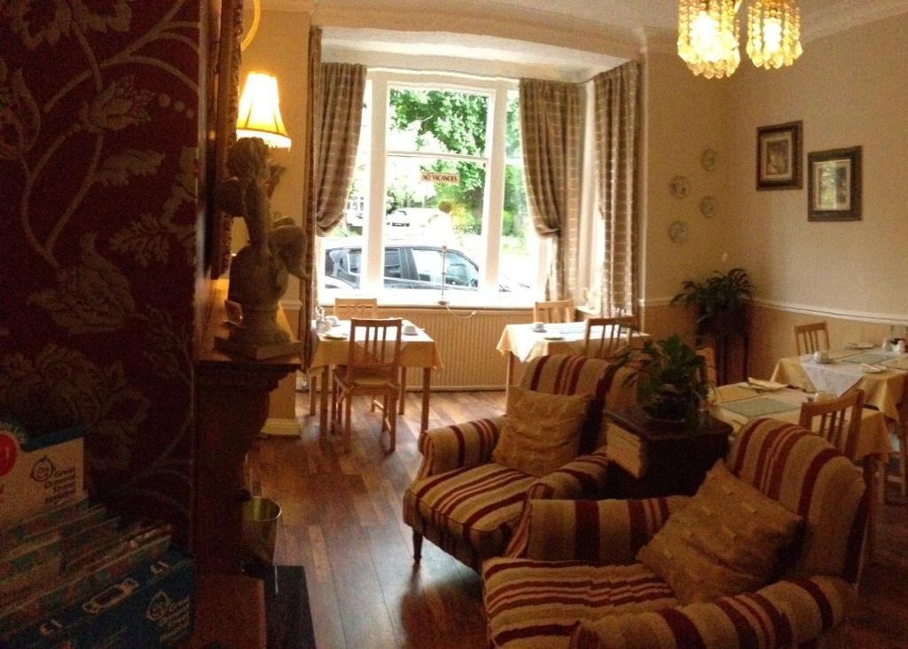 Bed and Breakfast The Hollies Fulford  Екстер'єр фото